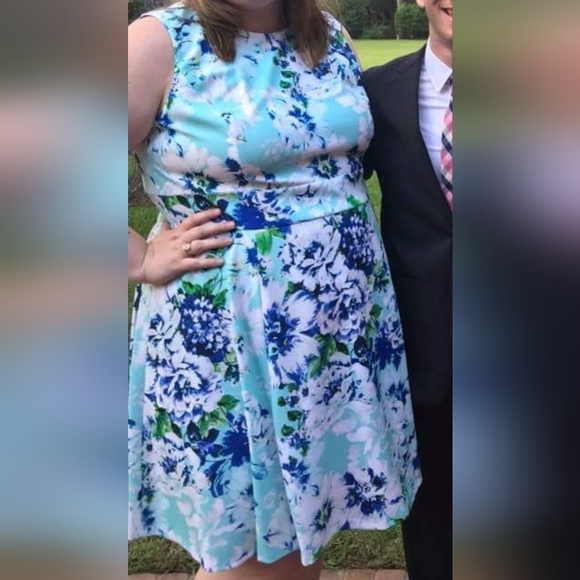 Calvin Klein 22W floral dress - Picture 1 of 3